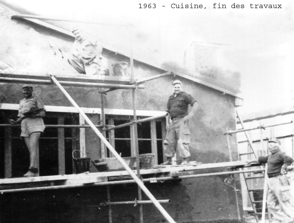 Construction de la cuisine en 1963