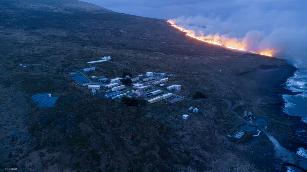 Incendie sur l'île Amsterdam