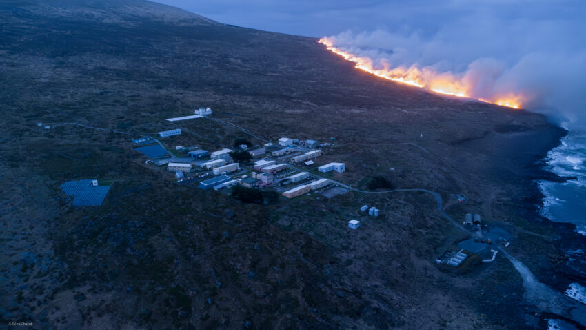 Incendie sur l'île Amsterdam